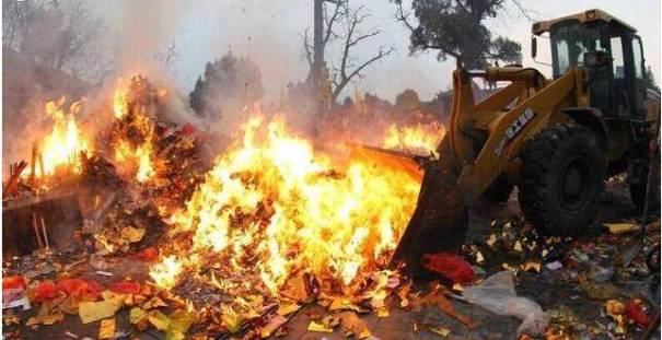 中国最火爆的陵墓，香灰烧完要用推土机处理，游客人数创吉尼斯纪
