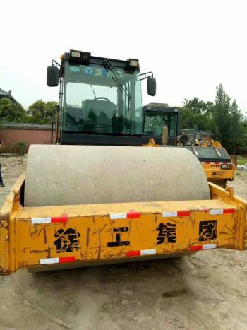 上海18万元出售徐工机械式22吨XS223J单钢轮压路机