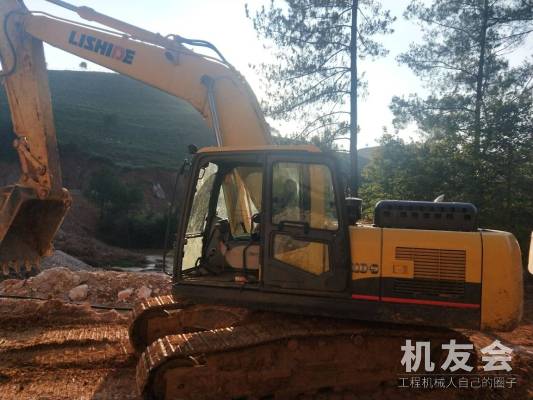 贵州黔东南出租力士德中挖SC210挖掘机