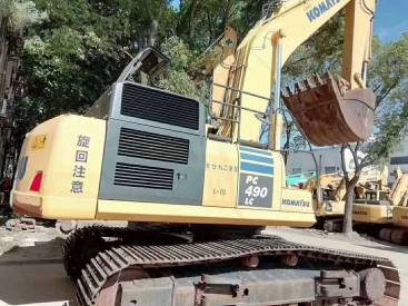 上海260萬元出售小鬆特大挖PC490挖掘機