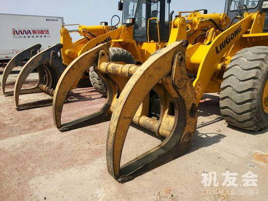 上海15.8万元出售柳工5吨856装载机