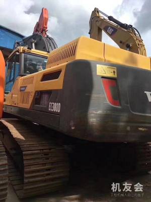 江蘇蘇州市76萬元出售沃爾沃大挖EC360挖掘機
