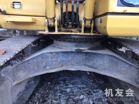 江苏苏州市28万元出售小松中挖小松160-7挖掘机