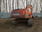 江苏苏州市22万元出售斗山中挖DH225挖掘机