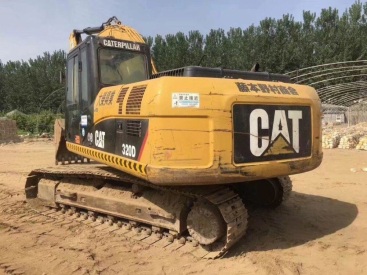 江蘇蘇州市50萬元出售卡特彼勒中挖320挖掘機