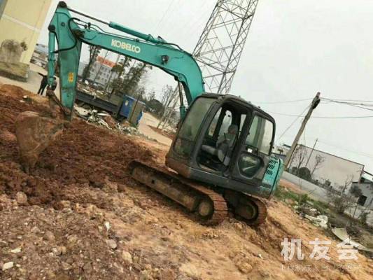 江苏苏州市16万元出售神钢小挖SK75挖掘机