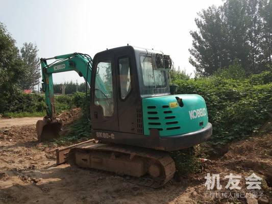 北京9.8万元出售神钢迷你挖SK60挖掘机