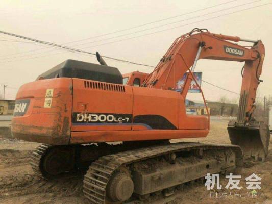 江蘇蘇州市35萬元出售鬥山大挖DX300挖掘機