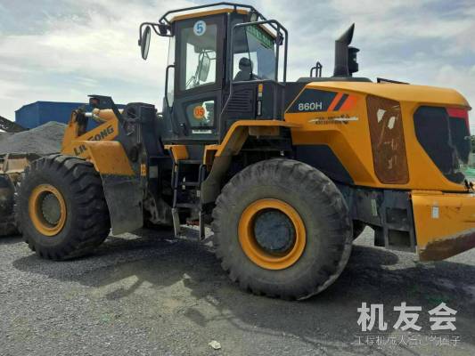 广东广州市30万元出售柳工6吨及6吨以上CLG862装载机