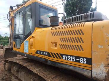 江蘇蘇州市22萬元出售三一重工中挖SY215挖掘機