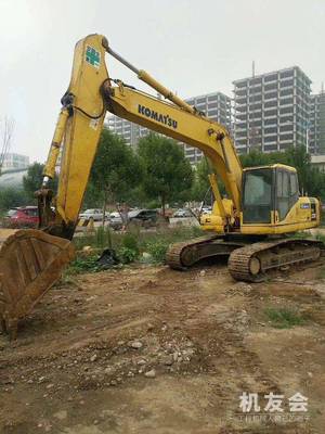 江苏苏州市38万元出售小松中挖PC220挖掘机