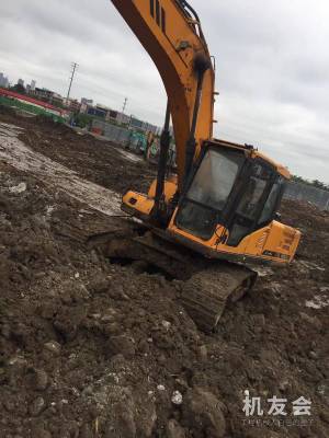 江蘇蘇州市23萬元出售三一重工中挖SY215挖掘機