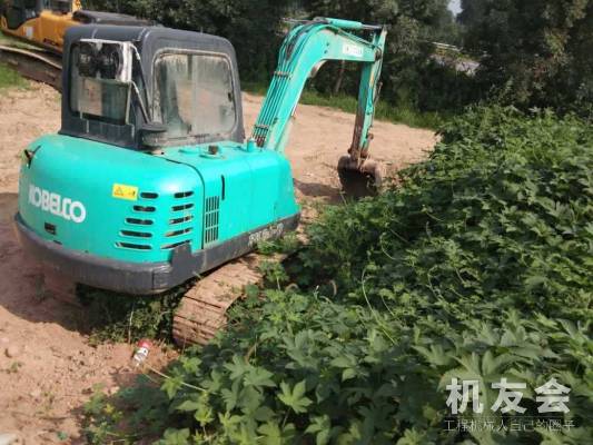 江蘇蘇州市16萬元出售神鋼迷你挖SK60挖掘機