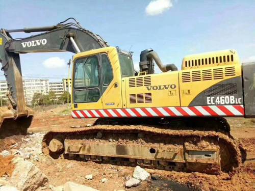 江西赣州市96万元出售沃尔沃特大挖EC460挖掘机