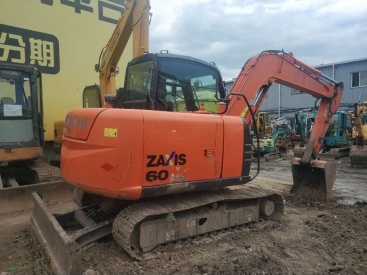 北京27万元出售日立小挖ZX60挖掘机