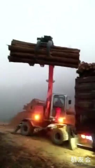 晋工轮挖9085LNZ-9，木材装卸大力士！