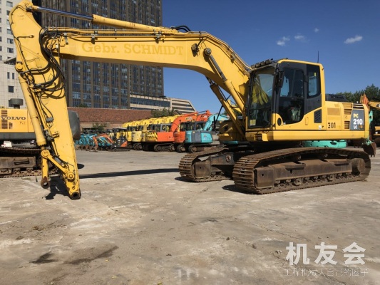 北京53萬元出售小鬆中挖PC210挖掘機