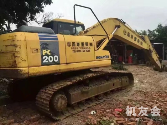 山西呂梁市37萬元出售小鬆中挖PC200挖掘機