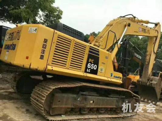 甘肃白银市220万元出售小松特大挖PC600挖掘机
