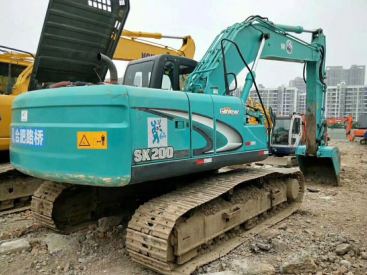 江蘇蘇州市47萬元出售神鋼SK200挖掘機