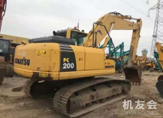 湖南衡阳市55万元出售小松PC200挖掘机