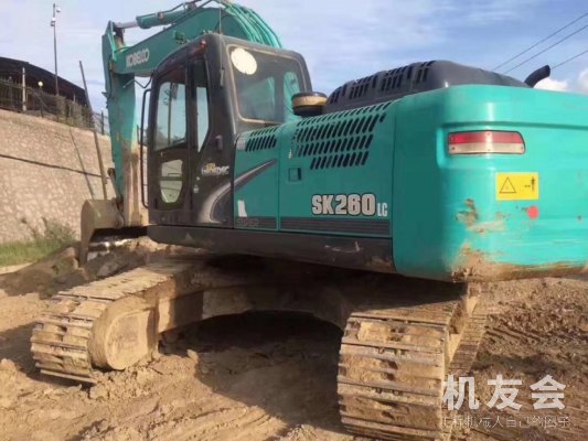 江西九江市46万元出售神钢SK260挖掘机