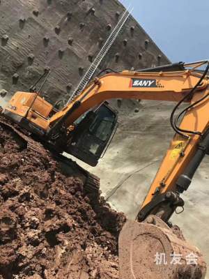安徽宣城市18萬元出售三一重工SY135挖掘機