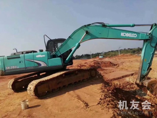 安徽宿州市40萬元出售神鋼SK260挖掘機