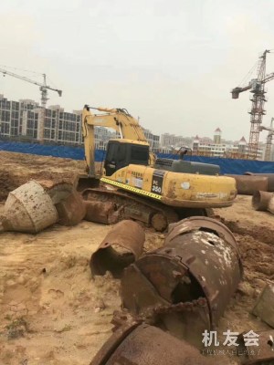 江西上饶市50万元出售小松PC360挖掘机