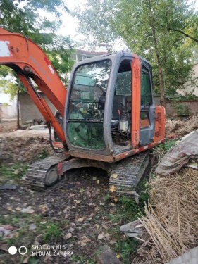 吉林吉林市15万元出售日立ZX60挖掘机