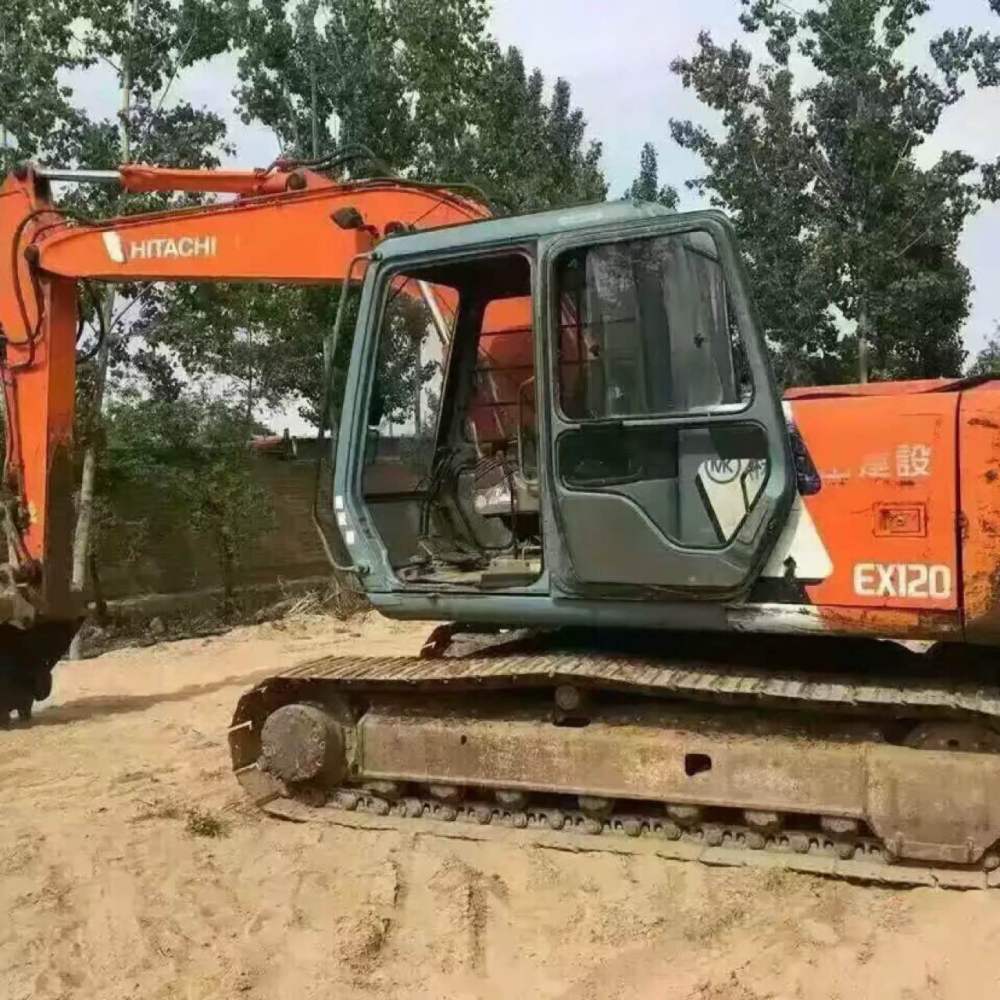 安徽宣城市13万元出售日立ZX120挖掘机