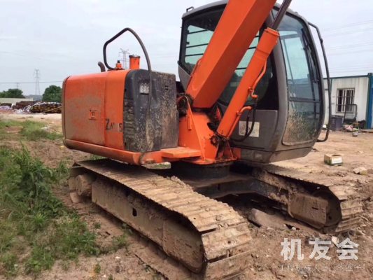安徽六安市20万元出售日立ZX70挖掘机