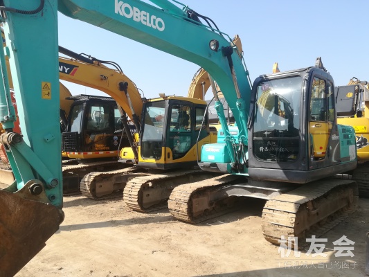 江蘇蘇州市25.6萬元出售神鋼SK140挖掘機