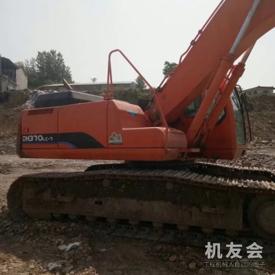 浙江寧波市38萬元出售鬥山DH300挖掘機