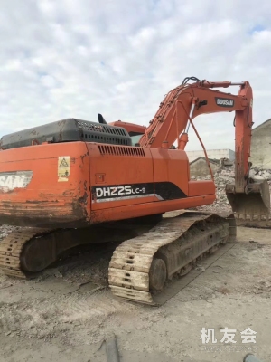安徽宣城市27万元出售斗山DH225挖掘机