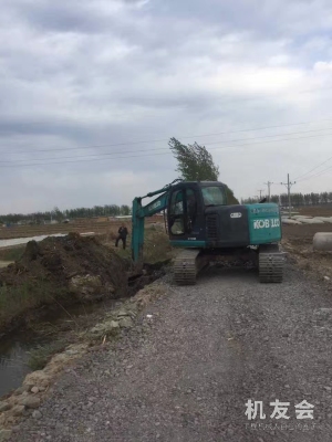 江蘇蘇州市23萬元出售神鋼SK130挖掘機