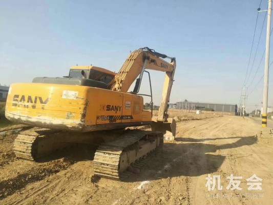 浙江湖州市23萬元出售三一重工SY215挖掘機