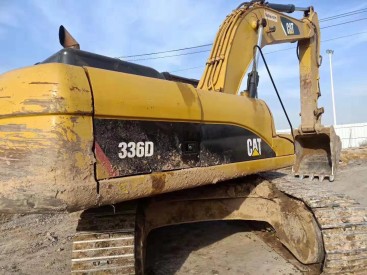 安徽安庆市73万元出售卡特彼勒336挖掘机