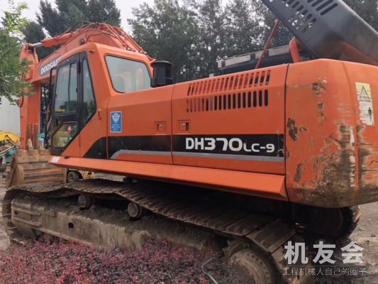 广西河池市65.8万元出售斗山DH370挖掘机