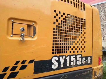 河南平頂山市28萬元出售三一重工SY135挖掘機