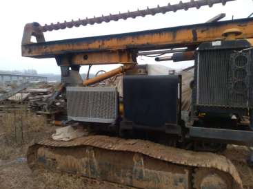 新疆博爾塔拉8萬元出售光伏打樁機200旋挖鑽