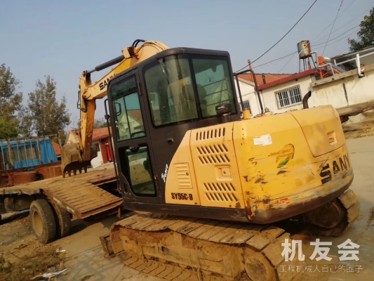 江蘇常州市18萬元出售三一重工SY75挖掘機