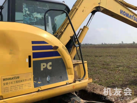 江蘇南通市15萬元出售小鬆PC70挖掘機