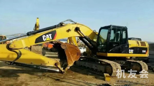江苏盐城市58万元出售卡特彼勒324挖掘机