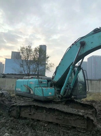 江苏苏州市42万元出售神钢SK200挖掘机