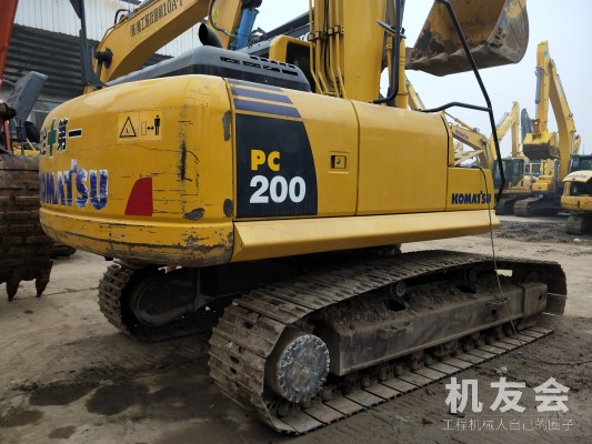 江苏苏州市58万元出售小松PC200挖掘机