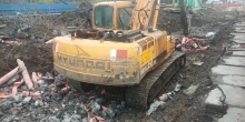 辽宁营口市9.5万元出售现代R210挖掘机