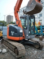 山东德州市23万元出售日立ZX70挖掘机