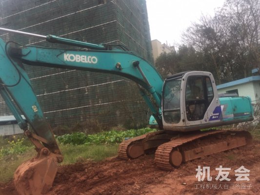 广东清远市19.5万元出售神钢SK200挖掘机