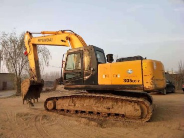北京29万元出售现代265_727挖掘机